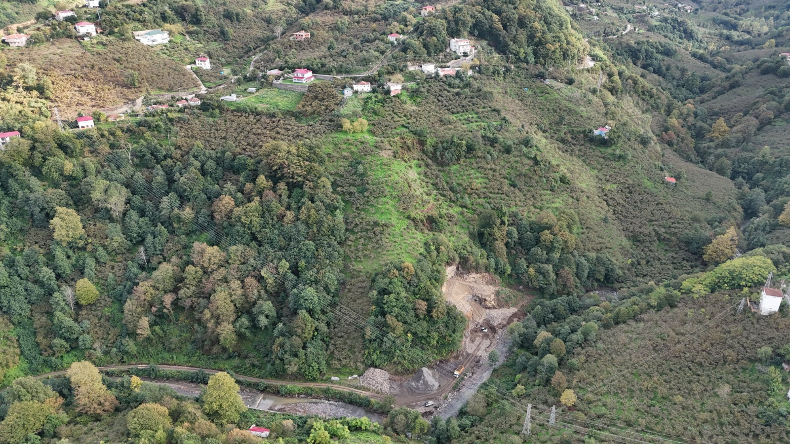 MABEL GAYRİMENKUL/VAKFIKEBİR/ ÇAMLIK MAH 15.300 m2 MÜSTAKİL ARSA